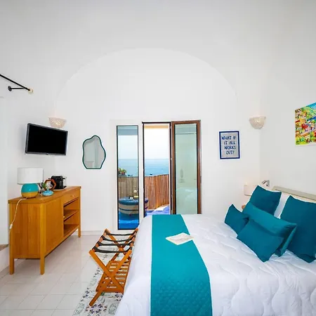 Breathtaking In Heart Of With Stunning Sea Views Guest house *
