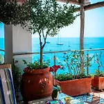 Bed & Breakfast Breathtaking With Sea View In The Heart Of Positano