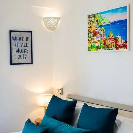 Breathtaking With Sea View In The Heart Of Positano