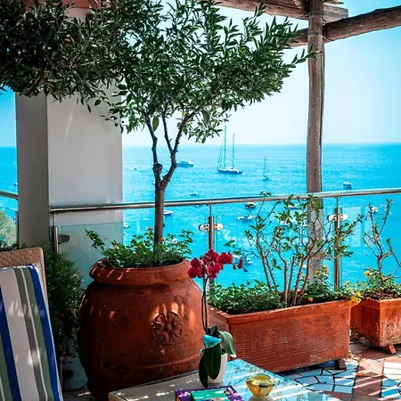 Bed & Breakfast Breathtaking With Sea View In The Heart Of Positano