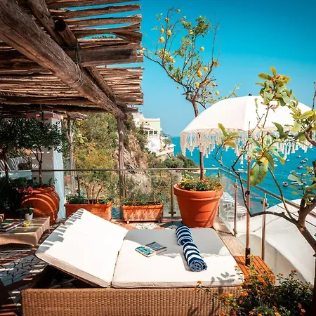 Breathtaking With Sea View In The Heart Of 3*